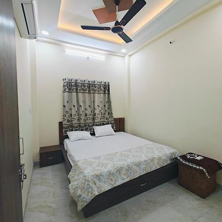 Nandi Homes Homestay Удджайн Экстерьер фото
