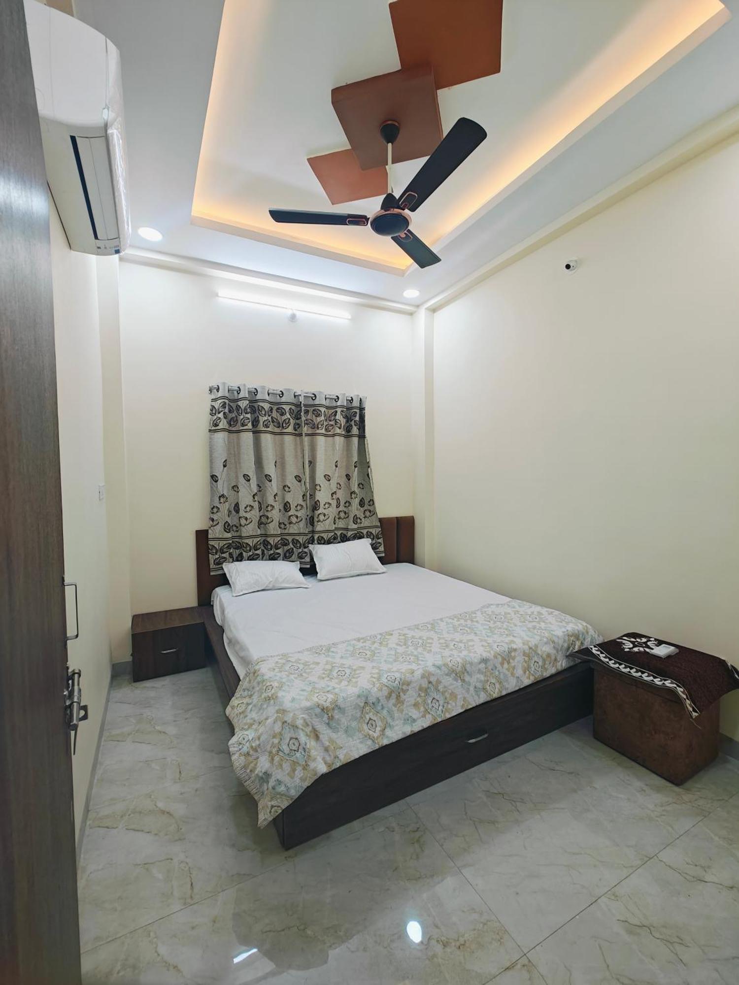 Nandi Homes Homestay Удджайн Экстерьер фото